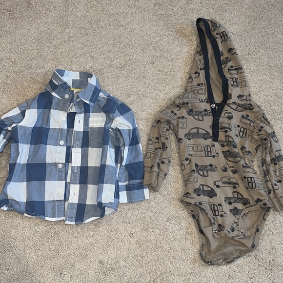 Bundle of Carter’s 12 month clothes - Picture 11 of 16